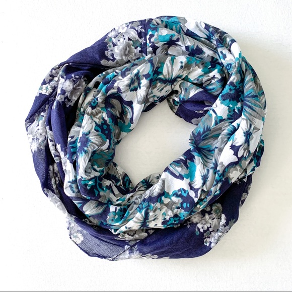 Accessories - Large Floral Infinity Scarf